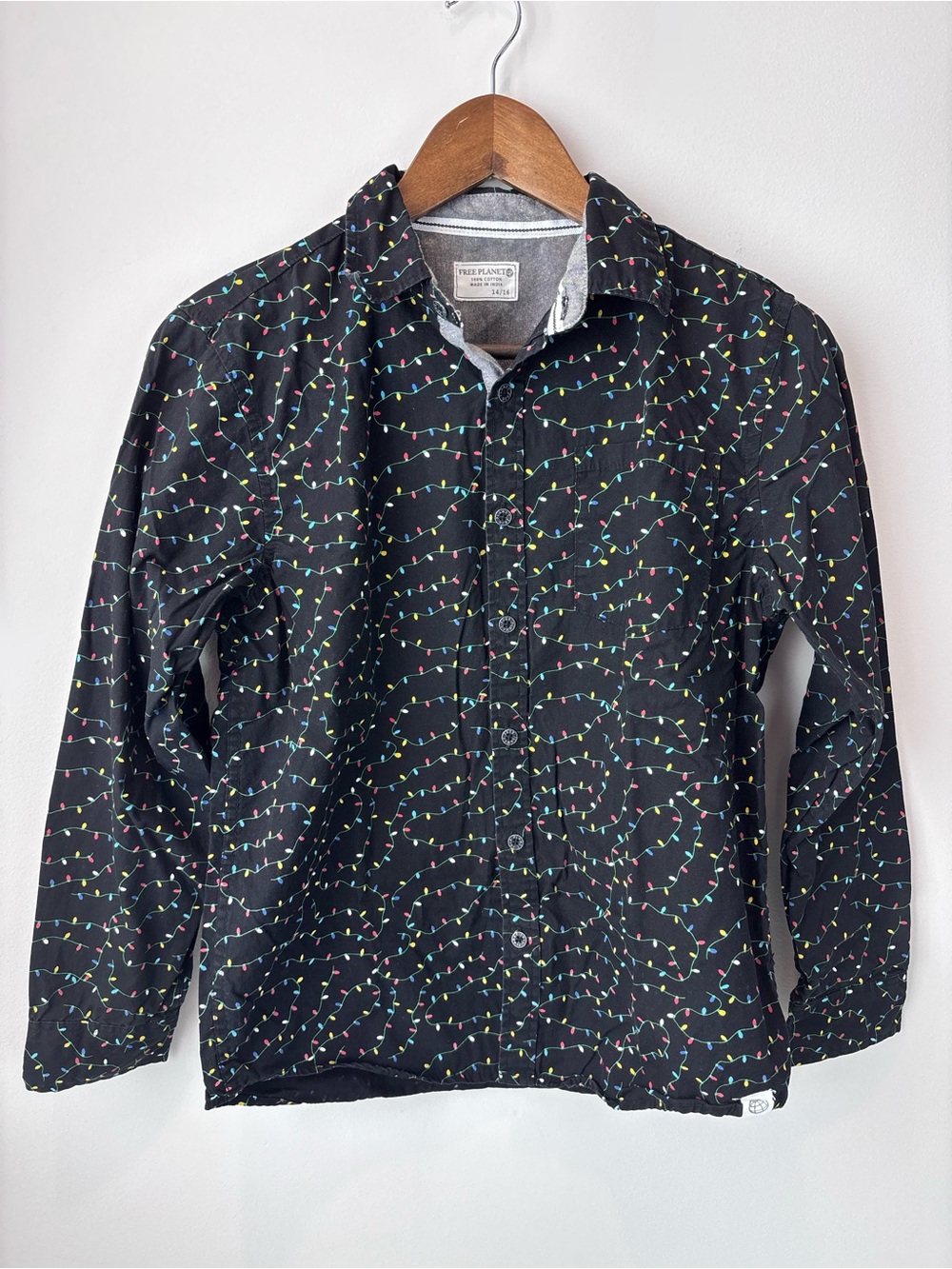 Free Planet Boys 14/15 Black Christmas Lights Button Down Shirt 100% Cotton